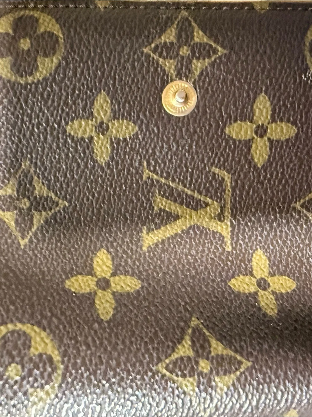 N/A classic louis